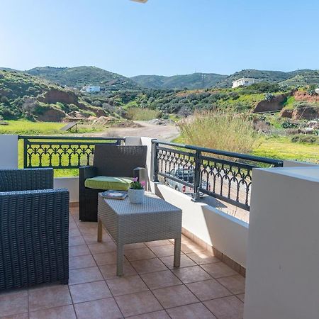 Bluewind Apartments - Near The Sea Kissamos Bagian luar foto