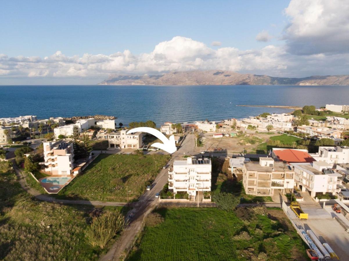 Bluewind Apartments - Near The Sea Kissamos Bagian luar foto