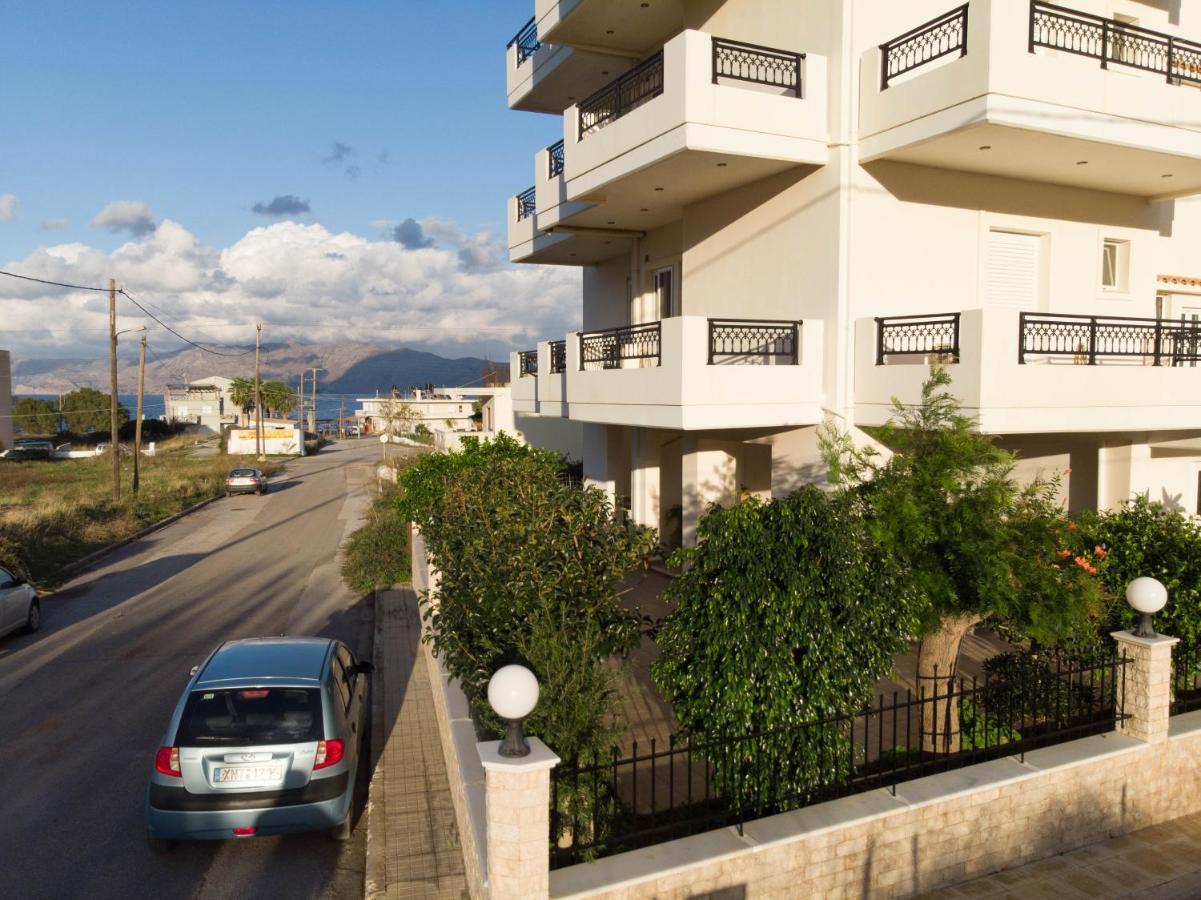 Bluewind Apartments - Near The Sea Kissamos Bagian luar foto