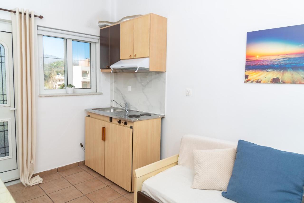 Bluewind Apartments - Near The Sea Kissamos Bagian luar foto