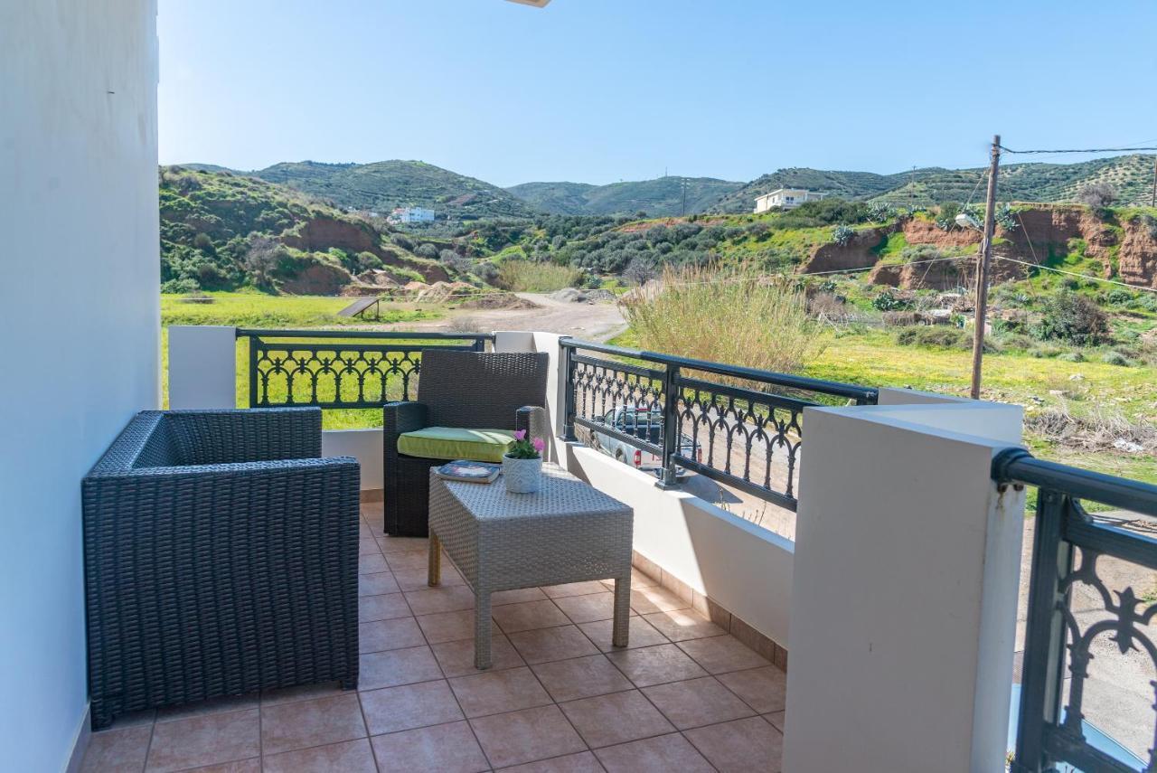 Bluewind Apartments - Near The Sea Kissamos Bagian luar foto