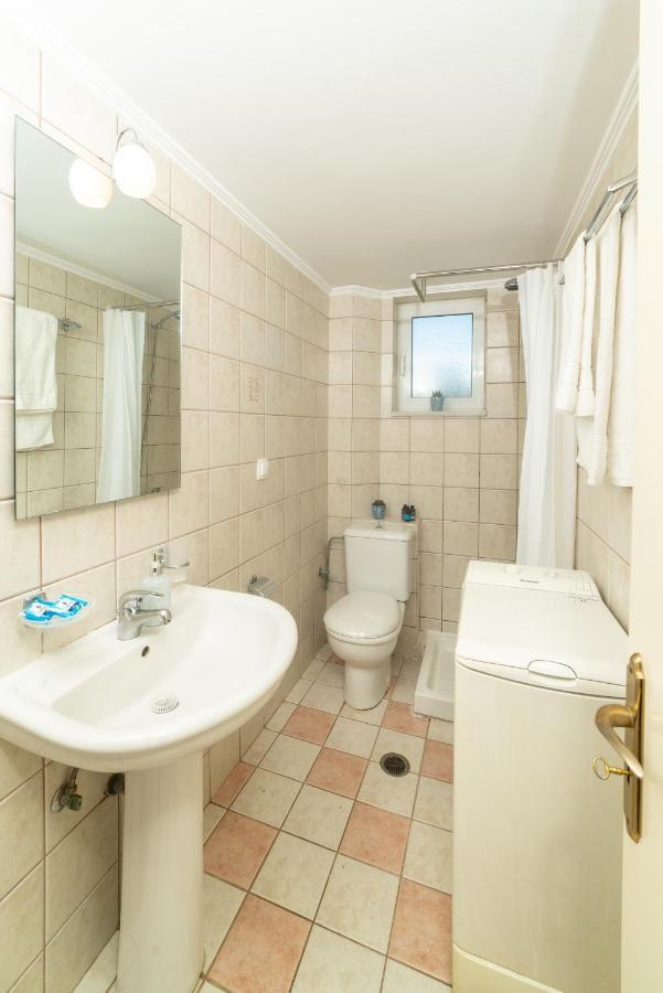 Bluewind Apartments - Near The Sea Kissamos Bagian luar foto